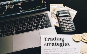 Read more about the article 5 Best New AI Trading Software Tools For You [2024]